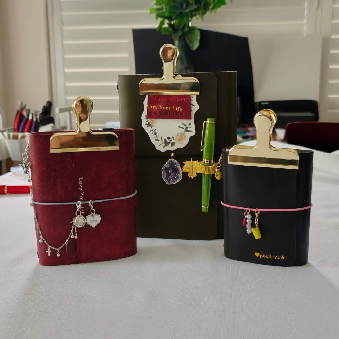 Nook - passport size